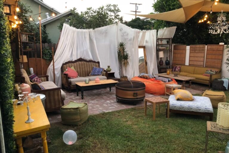 A Cozy Canopy on Your Site